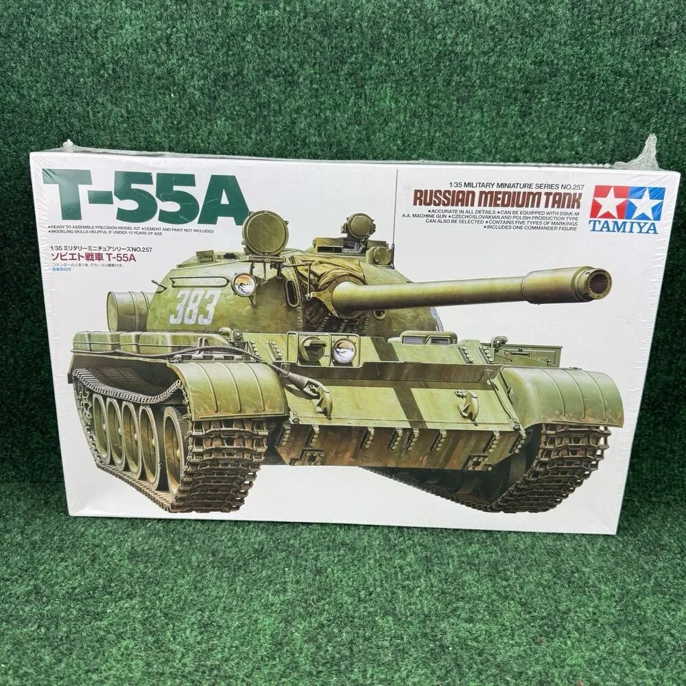 Tamiya  1/35  35257  Russian Medium Tank T-55A plastic model kit Sealed New